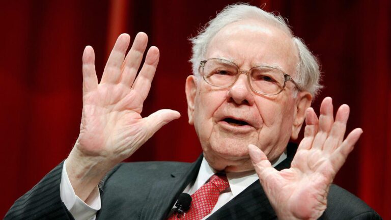 Warren Buffett Just Keeps Buying